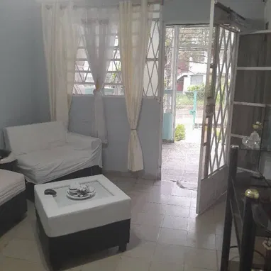 Apto d 3 cuartos en bajos en Boyeros boyeros - 2/8