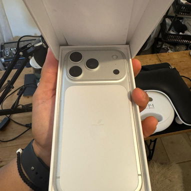 IPHONE 17 PRO 256 SIM FÍSICA EUROPEO - Img 123146853