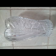 Bucaro de cristal de Bohemia, elegante tallado - Img 55560509