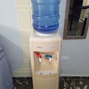 Dispensador de agua fría y caliente - Img 45328077