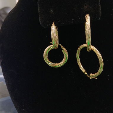 Prendas de oro .argollas - Img 126093066