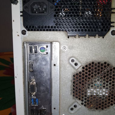 Se vende pc de poco uso - 3/5