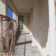 🏡SE VENDE AMPLIO APARTAMENTO EN EL VEDADO - Img 55279925