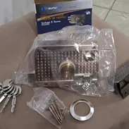 Yale Anticopia de Alta Seguridad (6 llaves). Incluye todos los accesorios para el montaje. - Img 55342548