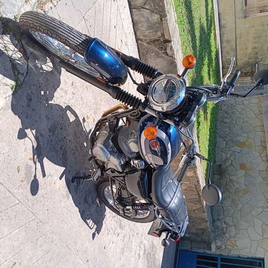 Moto - Img 127373526