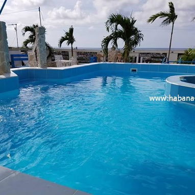 Estamos a solo unas cuadras de la playa del Este. WhatsApp 58142662 - Img 119567248