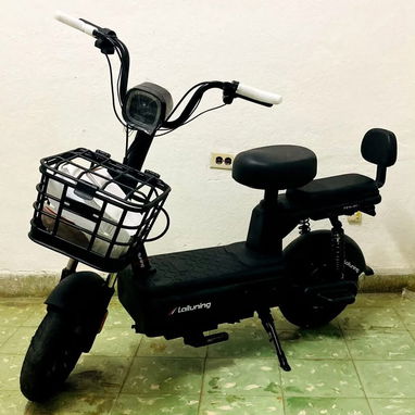 `🛵 𝐏𝐀𝐓𝐈𝐍𝐄𝐓𝐀 ELÉCTRICA LAITUNIG 🛵`  ⚙️ESPECIFICACIONES - 48v - 20ah • ⁠batería de GEL • ⁠autonomía de 60 km • ⁠ - 5/5
