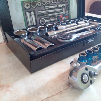 COMBO DE HERRAMIENTAS DE USO ,LLAVES , ALLEN, CUBOS , LIMAS, ACCESORIOS DREMEL Y MAS , TODO POR 60 USD - Img 121694646