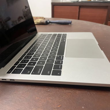 MacBook Pro 2016 - Img 123064629
