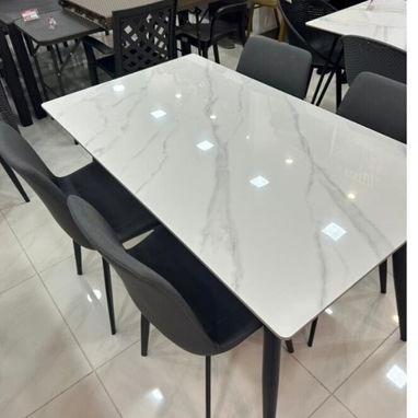 Juego de comedor importado de 4 sillas, mesa cuadrada y mesa rectangular varios modelos comunícate con Pedro - Img 108572336