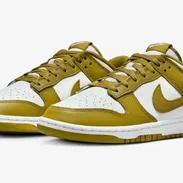 Zapatillas Nike Dunk Low en blanco y mostaza #39 - Img 56884700