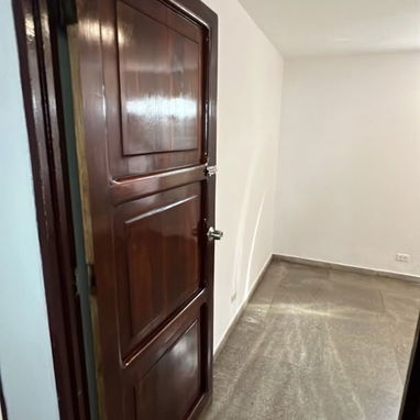 Se vende apartamento planta baja en el Camilo Cienfuegos ubicado en Habana del Este - 9/10
