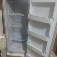 Nevera vertical 8.5 pies EKO 590 usd 1 mes de garantía - Img 56077864