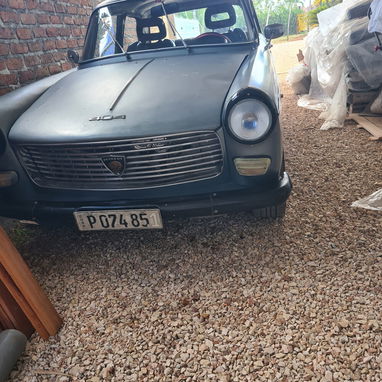 Peugeot 404 - 2/2