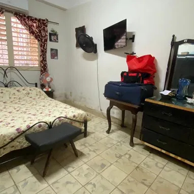 Vendo o permuto mi casa bajos 11y82 garaje 3/4 70m 53542376 - Img 117123968