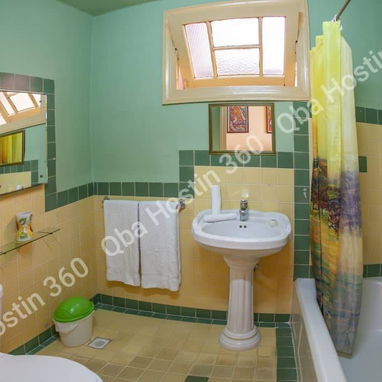 Renta en el corazon de La Habana Vieja de 1 habitacion doble para 4 personas. - Img 105774338