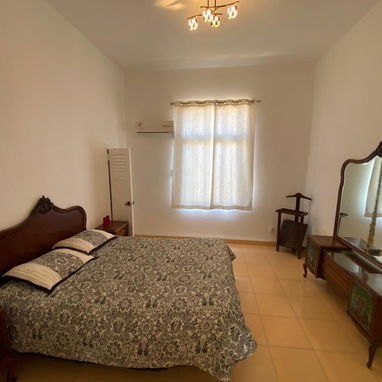 🏡 VENTA DE PROPIEDAD EN EL VEDADO – LA HABANA 🇨🇺 - Img 121926779
