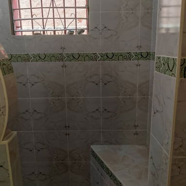 *$22.000usd ó EUROS. Posible ajuste  con dinero en mano. En venta casa  puerta de calle en  Santiago de Las Vegas. Boyer - 2/10