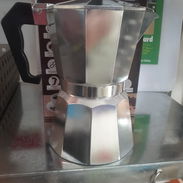 Cafetera tradicional expreso de 6 tazas - Img 57305608