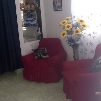 REBAJADA A $20.000usd  CON AJUSTE  En venta casa  puerta de calle con garaje en Párraga  Arroyo Naranjo. - 4/10