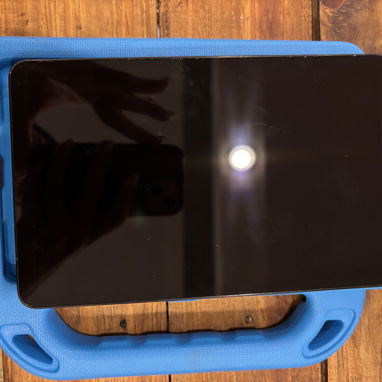Tablet Samsung Galaxy Tab A 8.4” - Img 123734044