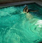 Rento habitaciones en Vedado con Jacuzzi Familiar, piscina - Img 45853068