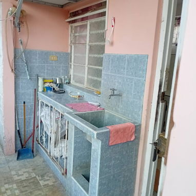 Casa en alto de 2 cuartos en Santiago de las vegas, Boyeros. - 7/10