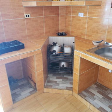 SE RENTA CASA DE 3 HABITACIONES EN GUANABO A 5 CUADRAS DE LA PLAYA CON PISCINA 58858577 - Img 121730344