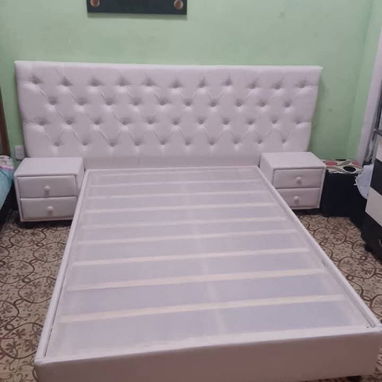 Se vende muebles ,camas ,colchones - Img 103972686