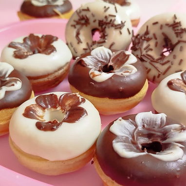 Docena d Mini donitas cubiertas d chocolate - 3/7