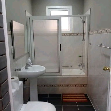 Imperio Inmobiliario.   HERMOSA PROPIEDAD CAPITALISTA 🏡🏡🏡   A solo una cuadra de 19  PLAYA - Img 121181170