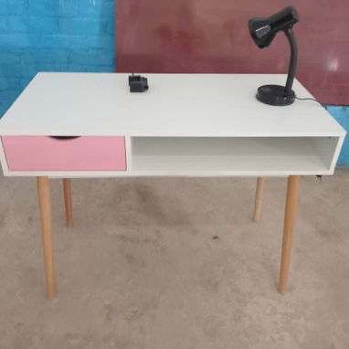‼️MENSAJERÍA GRATIS‼️ ESCRITORIO MINIMALISTA. BURÓ MINIMALISTA. GABINETE. MESA DE COMPUTADORA. ESCRITORIO DE PC. - Img 113457839