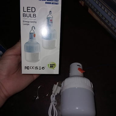 FOCO LED RECARGABLE POR USB, 20W Y 40W, ENTREGA DE FACTURA, VARIEDAD DE BOMBILLOS Y LÁMPARAS RECARGABLES - Img 123206868