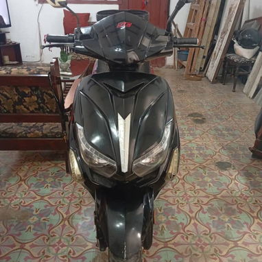 Moto Nippon sin BATERIA - Img 121750155