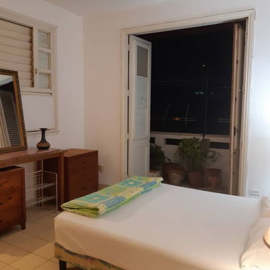 🔥 Renta por noche y lineal – Espectacular apartamento en El Vedado (Zona SIN APAGONES) - Img 118329580