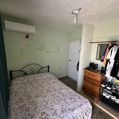 Vendo casa biplata en 10 de octubre - Img 119431905