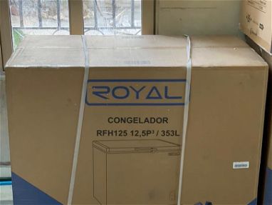 Frizzer royal de 12.5 pies nuevo en su caja - Img main-image-45840482