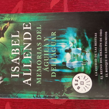 Venta colección Isabel Allende - Img 121037076