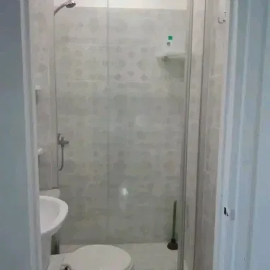 🚗 ¿Cansado de buscar parqueo en el Vedado? REF: G-715 – Cerca de LÃnea y J. - Img 120787062