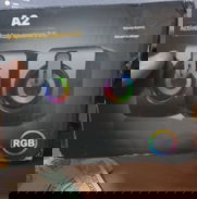 Vendo bocinas para pc RGB nuevas !! - Img 49376157
