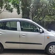 Hyundai I10 automático del 2010 ,buen estado técnico de lata y pintura,Es económico y puedes conseguirle los repuestos - Img 50502617