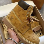 Botas LV Timberland 🥾🥾 - Img 58037105