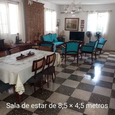 Casa Independiente de Lujosa Construcción Moderna Italiana de 3 niveles 🏗️  como vivienda para negocio ubicada en Santa - 4/6