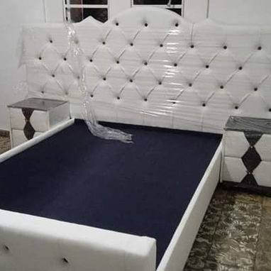 Colchones y camas tapizadas, listo para entregar llamar al 52422734 o whatsap transporte incluido - Img 98857960