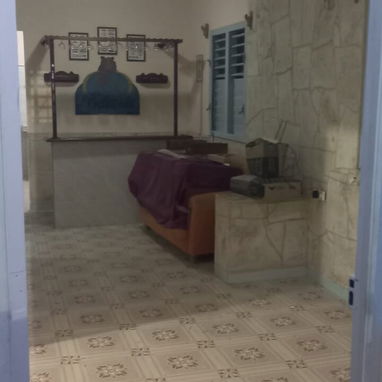 Venta de Biplanta en el vedado cerca del mar - Img 122587455