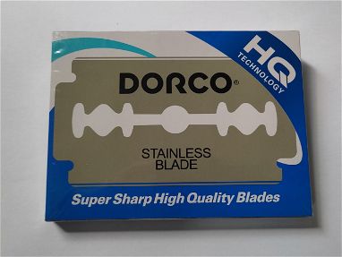 Paquete de 100 cuchillas de afeitar Dorco - Img main-image