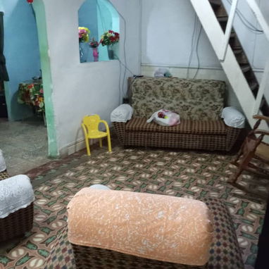 Casa super céntrica todo cerca Manrrike y Reyna - Img 117749843