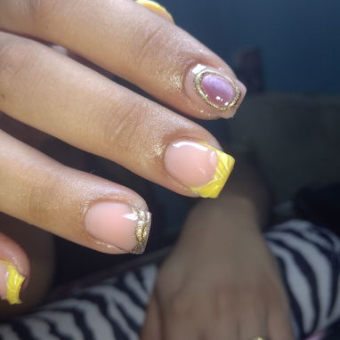 KEISY'S STUDIO - 4/10