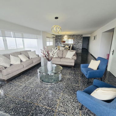 Apartamento de Lujo 230 m² | 3 Habitaciones con Baño Privado | Venta USD 275,000 | Alquiler USD 2,300 - Img 125869348