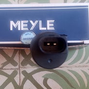 Bomba del limpiaparabrisas marca Meyle Alemana doble tiro para SEAT Ibiza, Skoda Fabia y VW Polo - Img 57428436